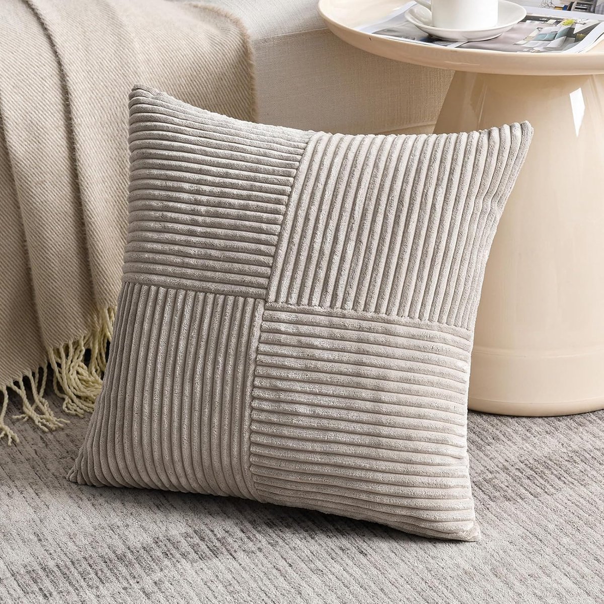 SnelShoppen - Taupe Kussenslopen 45 x 45 cm Corduroy Modern Zacht Kruispatroon Decoratieve Kussenhoezen met Verborgen Rits voor Bank, Slaapkamer, Woon