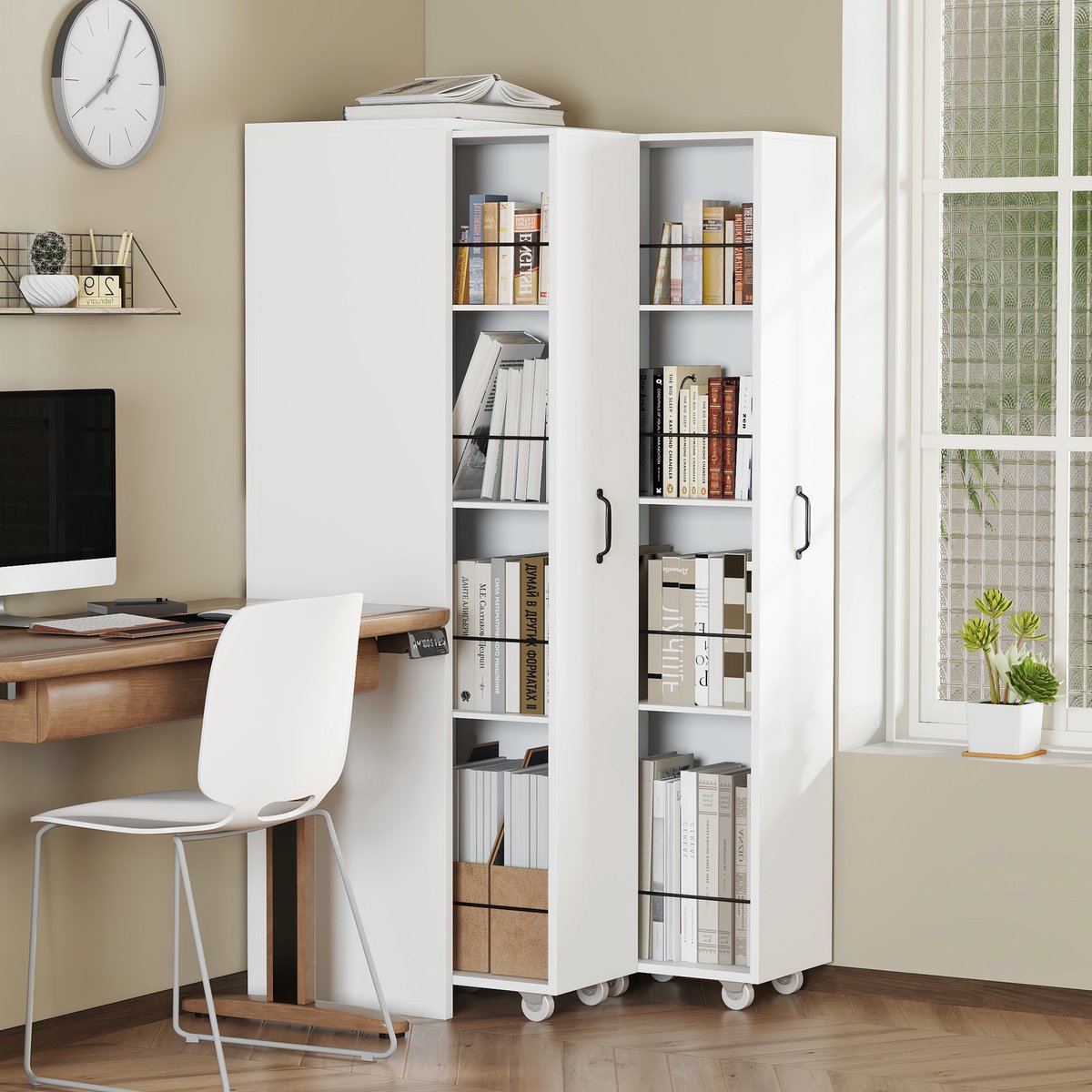 HAUSS SPOLE Boekenkast - Uitschuifbaar En Omkeerbaar Met Wielen - 4 Planken Voor Woonkamer Keuken Of Badkamer - MDF - Wit - 51,5x41x158 Cm