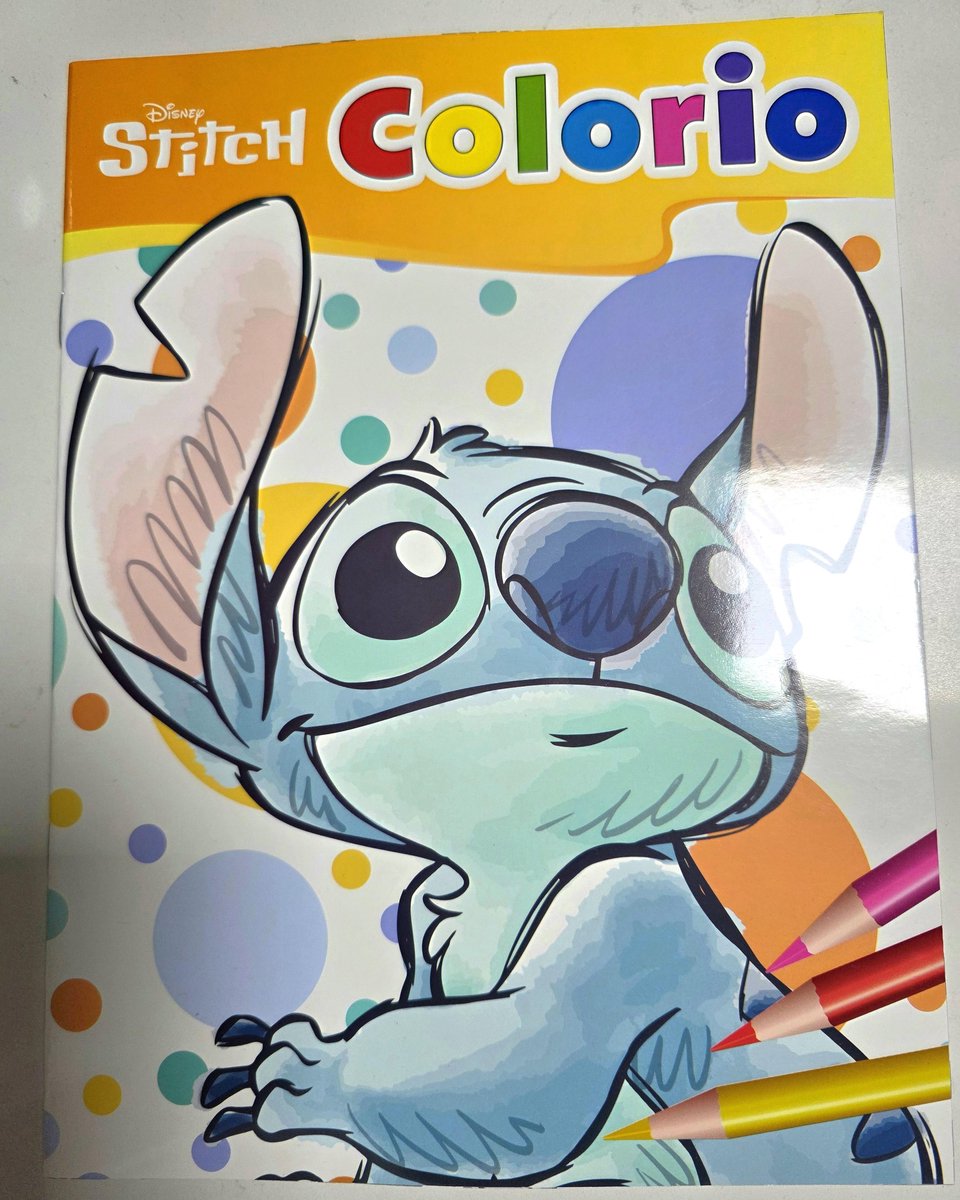 Disney Colorio kleurboek Lilo & Stitch pencils - coloringbook - 32 pagina's A4 formaat