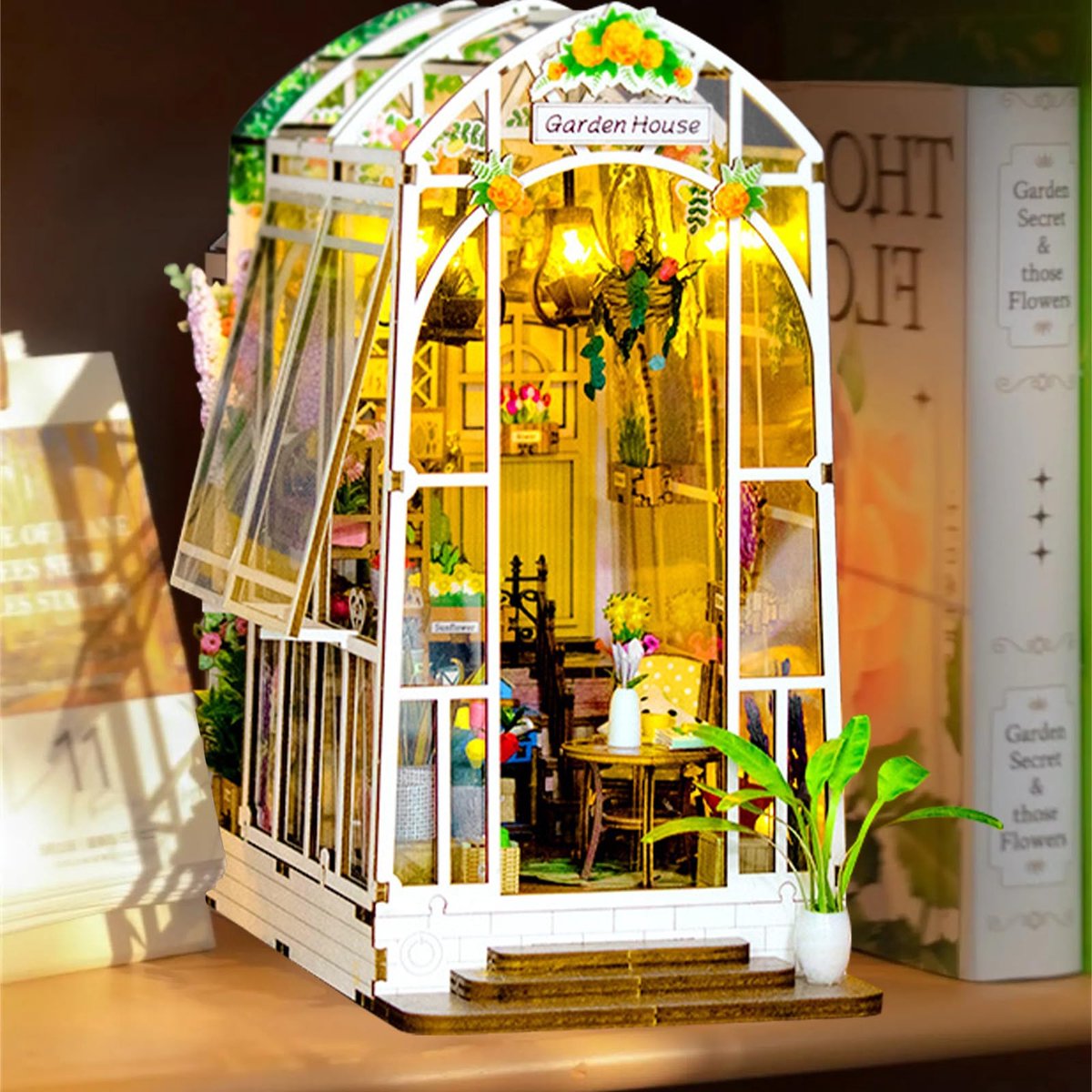 SnelShoppen - DIY Book Nook Kit Tuinhuis met Meubels en LED Lamp - Miniatuurhuis 3D Puzzel Modelbouwset voor Volwassenen - Decoratief Diorama voor Boe