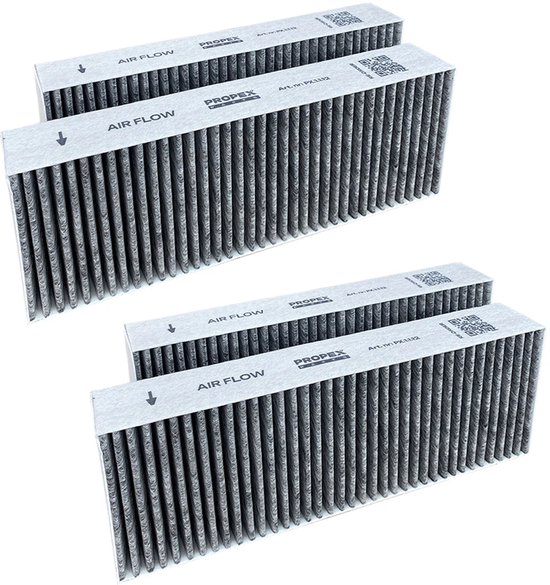 Quatre filtres d'habitacle à charbon avec flèche 'AIR FLOW'