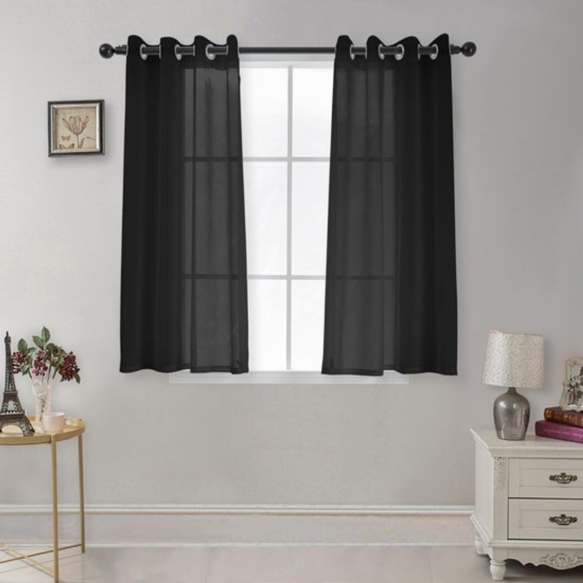 Gordijnen doorschijnend met ringen - Set van 2 - H 145 x B 140 cm - Onderhoudsvriendelijk - Kreukvrij - 100% polyester - Raamdecoratie
