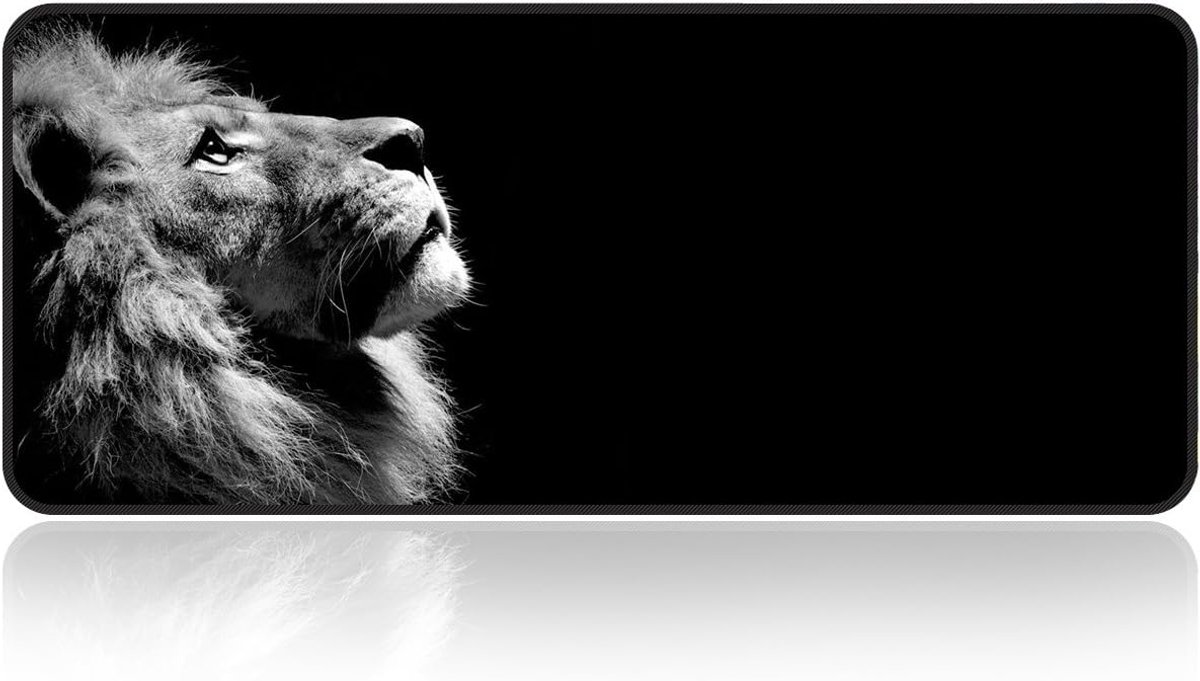 SnelShoppen - Grote Gaming Muismat - Extended Mouse Pad 31.5"x11.8" - Zwarte Leeuw - Perfect voor Computer, Laptop, Desk Pad met Antislip Rubber Onder