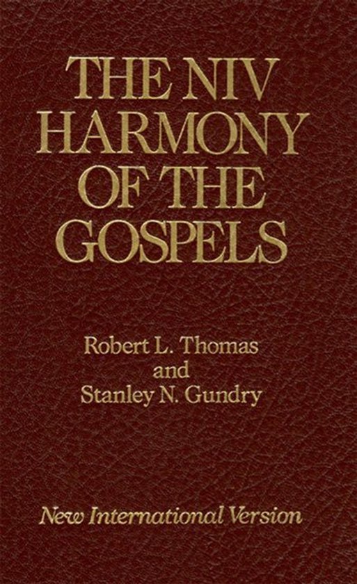 Boekomslag van De NIV Harmony of the Gospels in donkerbruin met gouden letters.