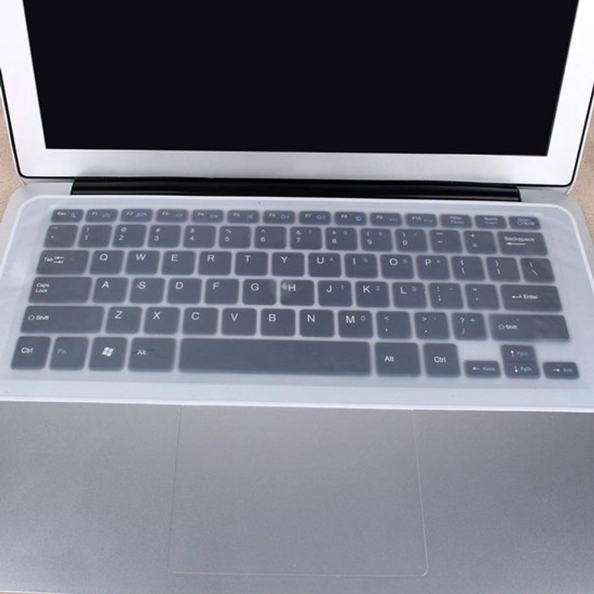 Toetsenbordhoes Waterdicht - Siliconen Hoes - Stofdicht - Ultradun - Geschikt voor 15-17 Inch Laptop - Transparant - Laptophoes