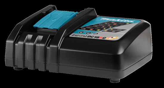 Zwarte Makita DC18RC lader met turquoise accenten en LED-indicatielampjes.