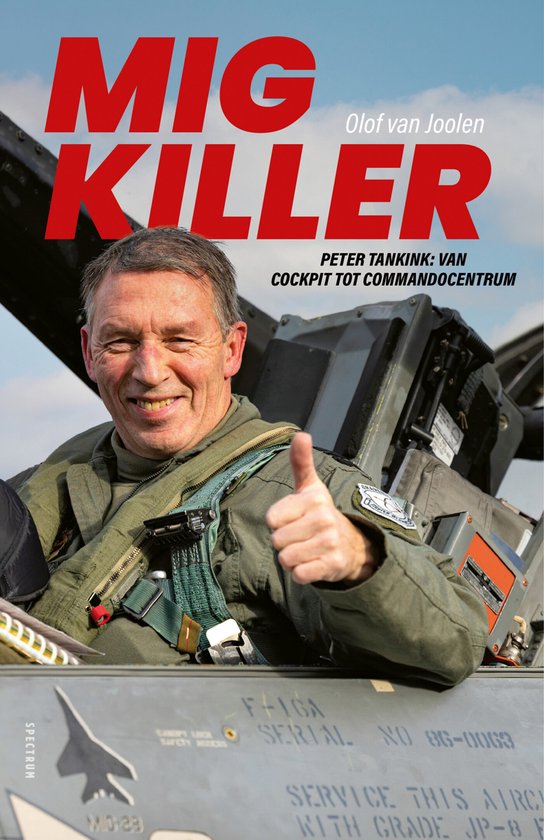 Omslag van "MiG Killer" met een man in een vliegersuniform die een duim omhoog geeft in een cockpit.