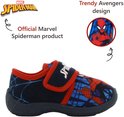 Blauwe kinderslof met Spiderman-afbeelding, rode rand en klittenbandsluiting. Officiële Marvel-product.