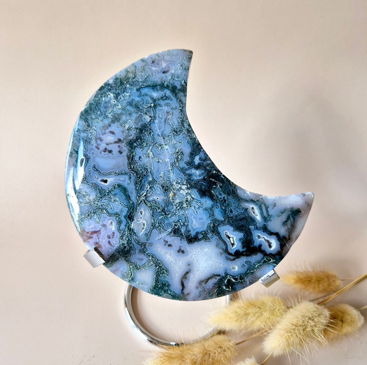 XL Edelsteen Mosagaat Maan op Standaard (Druzy & Patronen) #138 - 342g 13cm