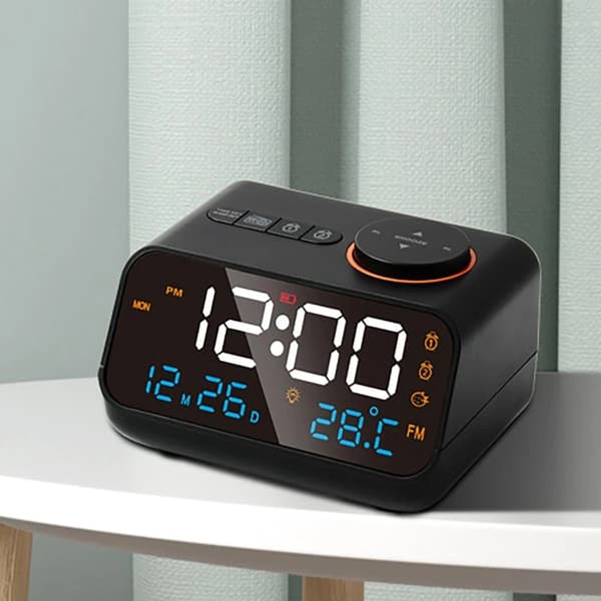 Digitale LED-wekker met klokfunctie, elektronische bureauwekker, USB-wekker, FM-radio en geluidsfunctie; een moderne wekker.