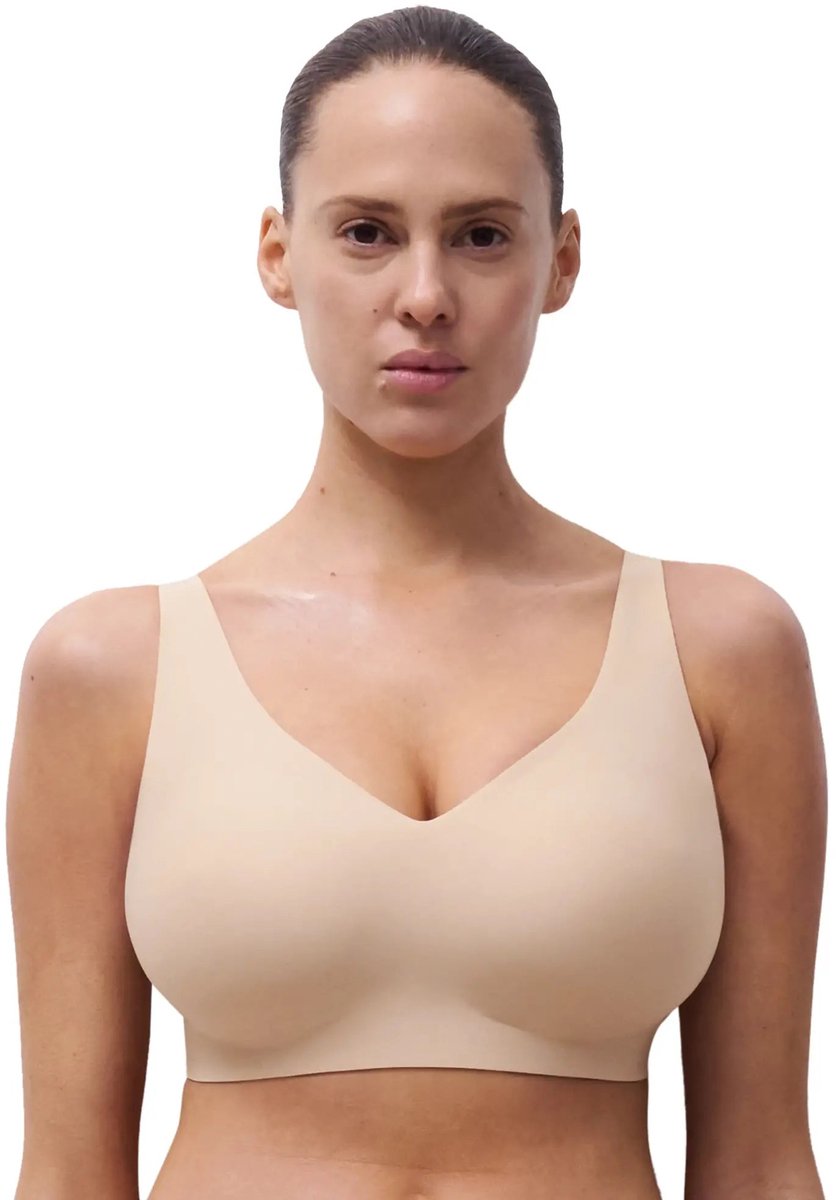 Chantelle - Softstretch Power - Beugelloze Plunge bh - naadloos - onzichtbaar - GOLDEN BEIGE