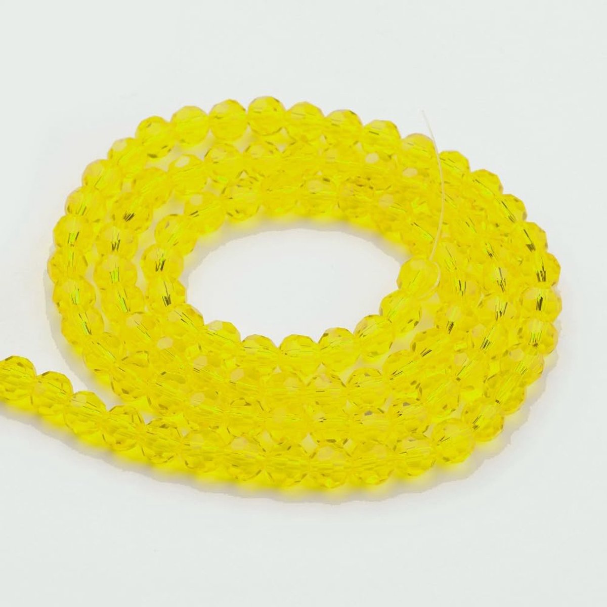 Kralen Tsjechische Boheemse ronde kristalparels 4mm Cz 90 stuks