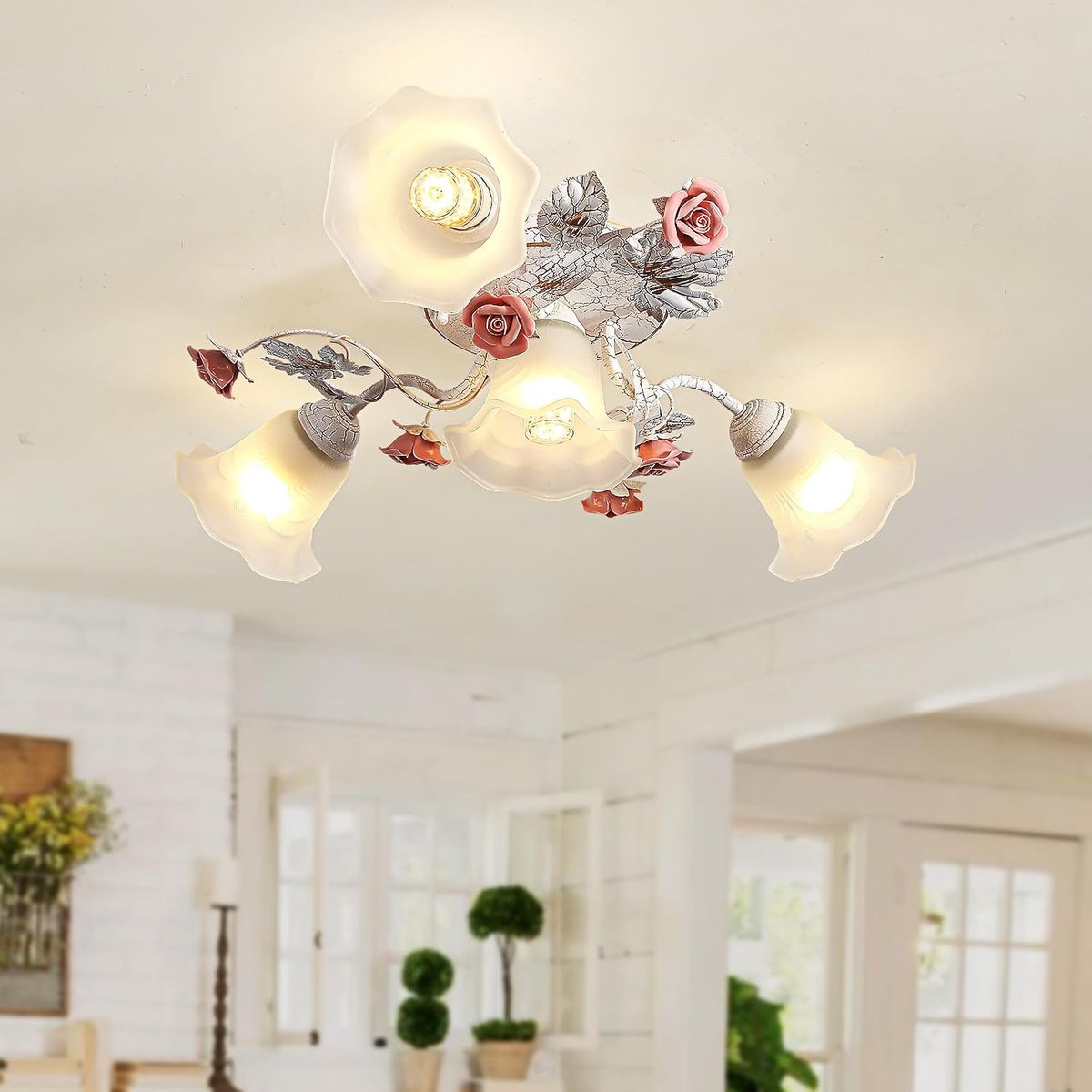 SnelShoppen - Nordic Vintage Bloemen Plafondlamp 3 + 1 E27 met Glazen Kap en Roze Keramische Rozen voor Slaapkamer, Keuken, Hal - Romantische Franse L