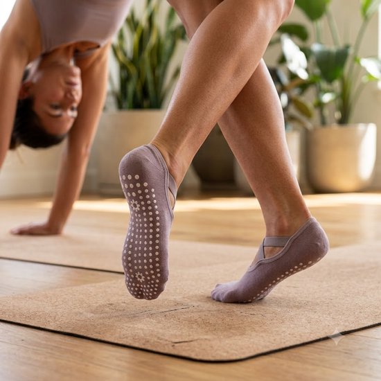 Paars antislip pilates sokken dames ademende ballet sokken met kruiselastiek siliconen antislip zool lage sport sokken voor yoga pilates barre dans fitness en vloeroefeningen maat 36-40 — afbeelding 3