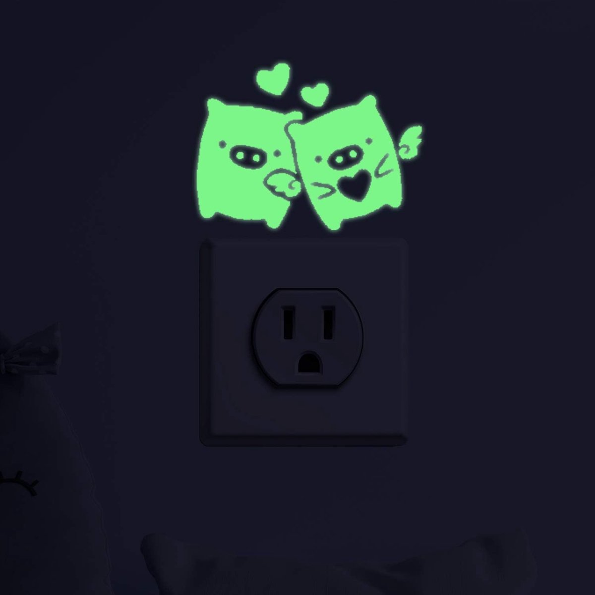 Varkens kus lichtgevende stickers muurstickers. Fluorescerende verliefde dieren muurstickers. Lichtgevende stickers Wanddecoratie voor kinderen en baby slaapkamer, huiskamer, winkels.