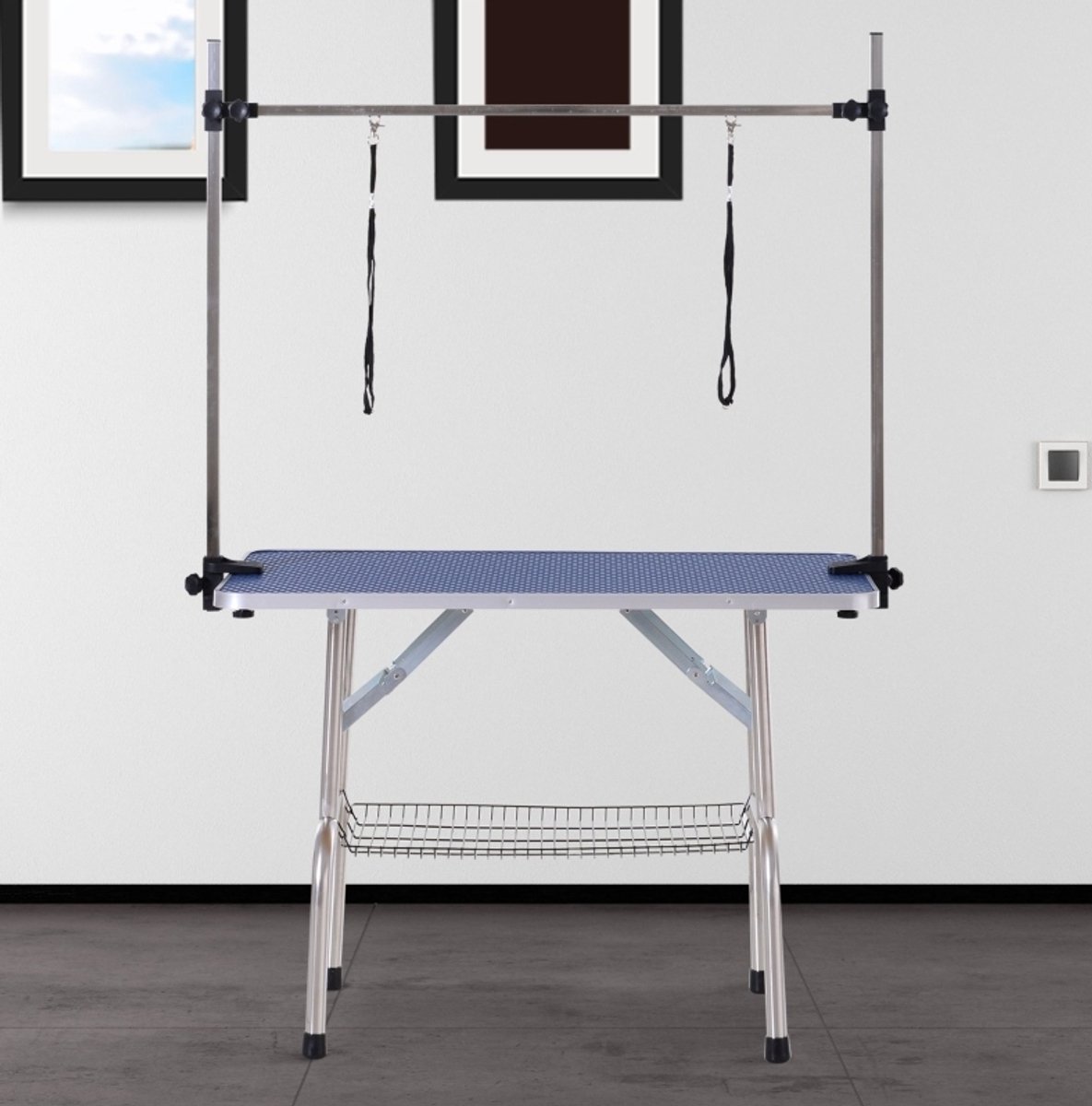 REDOM - Trimtafel voor hond en kat - Verstelbare hoogte - Stalen frame - Antislip tafelblad met onderkorf - Met 2 aanlijnlussen - Blauw - 107 x 60 x 170 cm