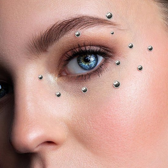 600 Stuks Fake Lip- en Wenkbrauwpiercings, Nep Neuspiercings met Steentjes (3-6 mm) en Pincet, Pijnloze Sieraden voor Feestjes — afbeelding 4