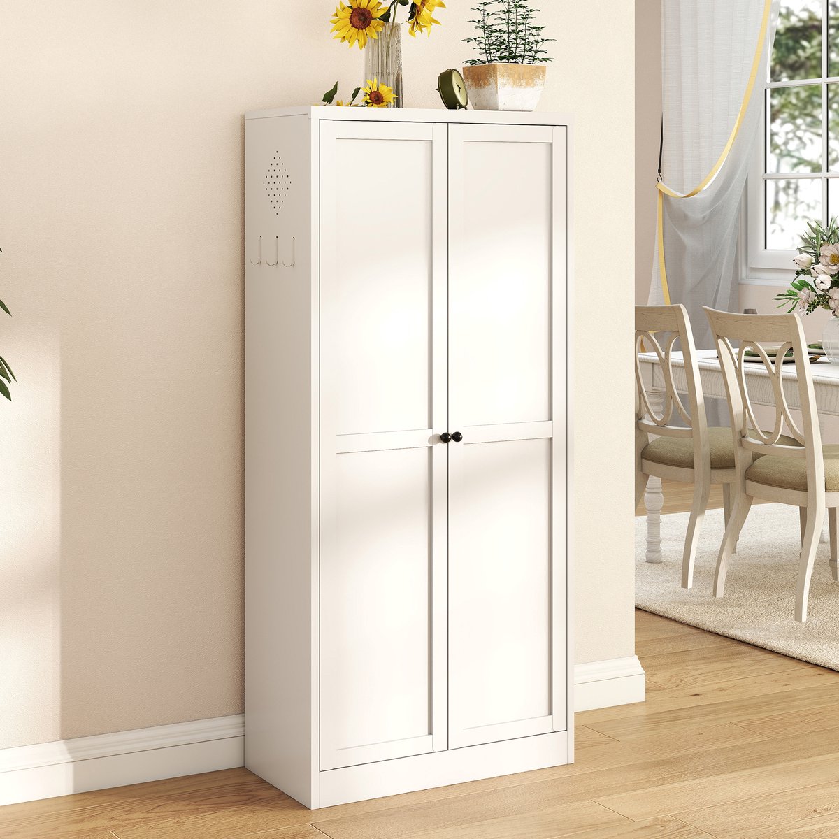 Clruro Keukenkast - 70 x 35 x 155 cm - 4 Verstelbare Planken - Vrijstaand - Metaal - Wit