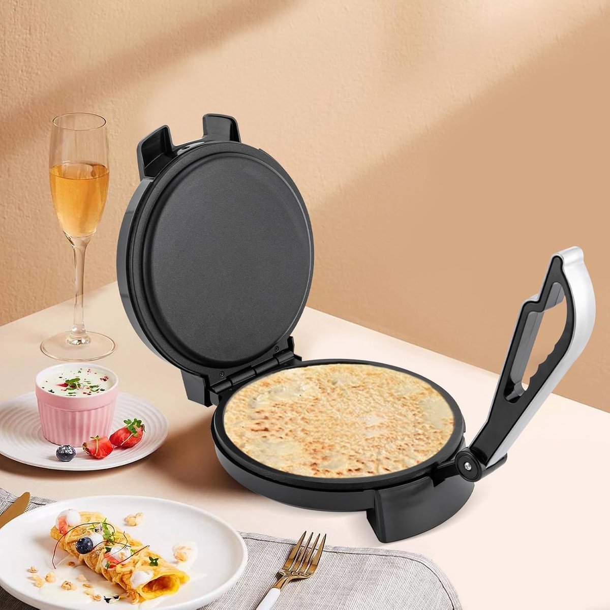 Roti Maker - Pannenkoek Apparaat - Platbrood Bakken - Automatische Temperatuurregeling - 1200 Watt - Zwart Zilver