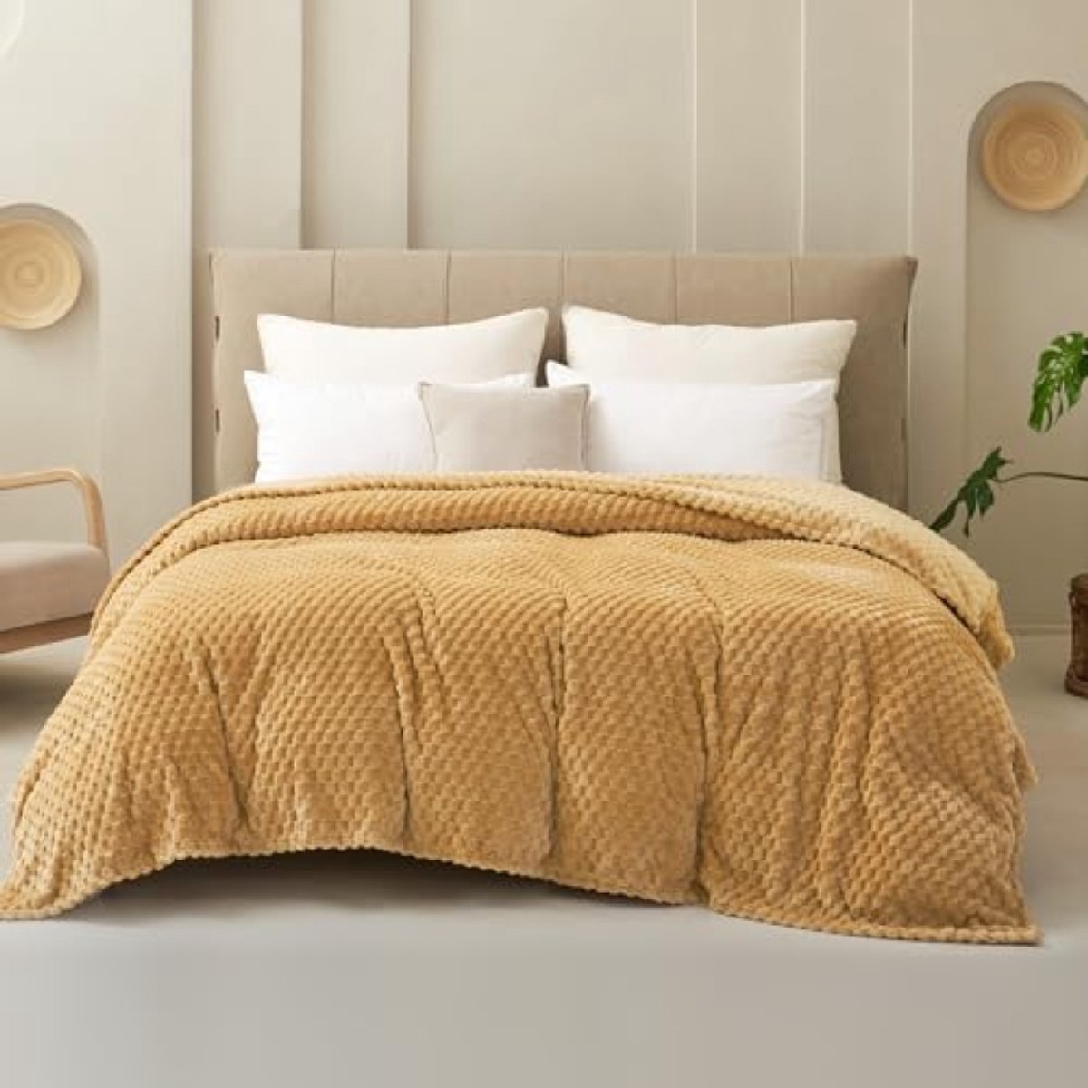 Osamix Knuffeldeken 270 x 230 cm - Pluizige Microvezel Sprei - Warme Fleecedeken voor Bank en Bed - Beige
