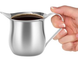 Melkopschuimer met tuit - Koffie kannetje - Latte art maken - Ergonomische handgreep - 240 ml - Zilver
