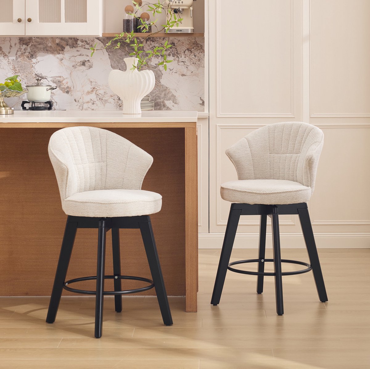 OKWISH Barkruk – Draaibaar Met Rugleuning En Voetsteun – Set Van 2 – Chenille Stof – Modern – Beige – Voor Keukeneiland En Eethoek