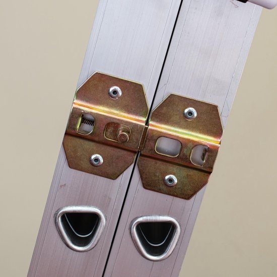 Aluminium Schuifladder - Schuifbare Zoldertrap met Leuning - D-vormige Sporten - Opbergstok - Vergrendelingen - Draagvermogen tot 150 kg (3-delige) — afbeelding 5