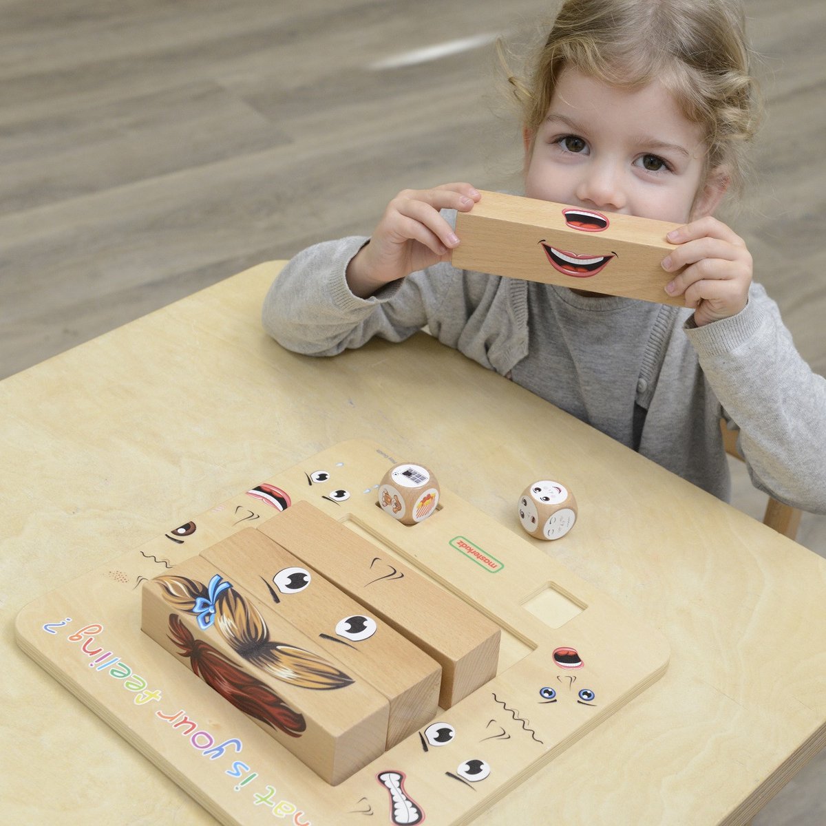 Masterkidz Leeremoties Houten Montessorispel - UNI