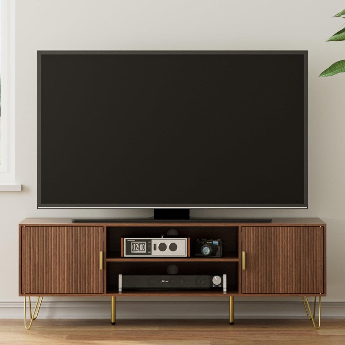 SnelShoppen - HEYZOEY Tv-kast voor TV tot 65 inch, Walnootkleur, 2-deurs Tv-meubel met Opbergruimte voor Woonkamer, 137 x 38 x 48 cm