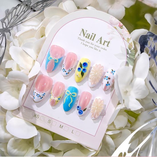 30 stuks zomervruchten press on nagels, 3D bosbessen citroen Franse kunstnagels met kleefpads set, schattige strik amandel kunstnagels — afbeelding 5
