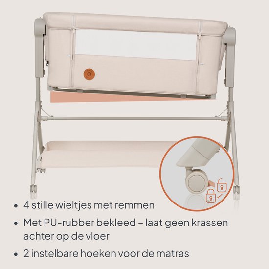 Lit cododo beige avec détails des roues freinées et du sommier de matelas réglable.