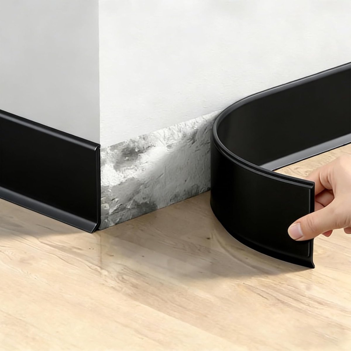plint, zelfklevend, wit, 6 m, 7 cm pvc, plint en kniklijst voor badkamer, keuken, oneffen muren, waterdichte wandafwerking zonder boren, zachte plint, 50 x 20 mm, zwart