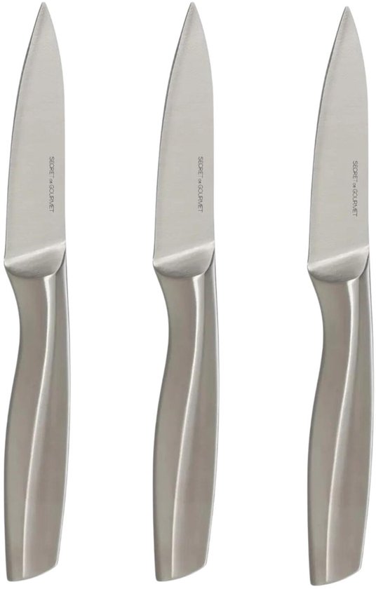Drie zilverkleurige keukenmessen met ergonomische handgrepen, naast elkaar.