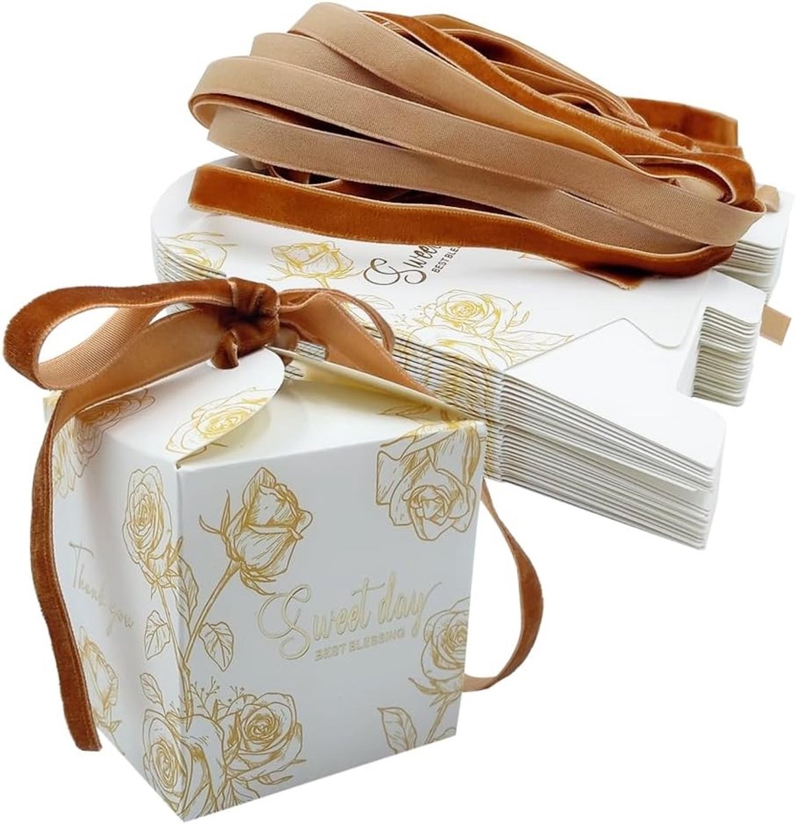 Kraft Vierkante Papieren Snoepdozen - 30 Stuks - Schattige Cadeauboxen voor Bruiloften en Feestjes - Ideaal voor Chocolade en Snoepjes - Witte en Gouden Kleur