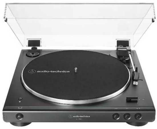 Grijze platenspeler met gesloten kap, zwarte mat met Audio-Technica logo en toonarm.