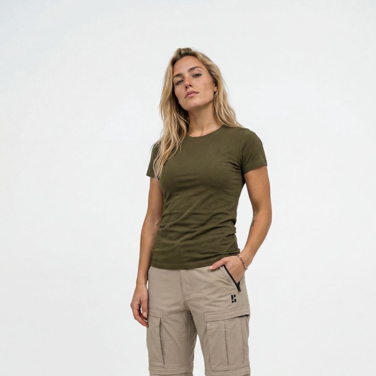 Poederbaas Outdoor T-shirt Merinowol Dames - SOLX - Merino Shirt voor wandelen & outdoor activiteiten - Olive Green - Maat M