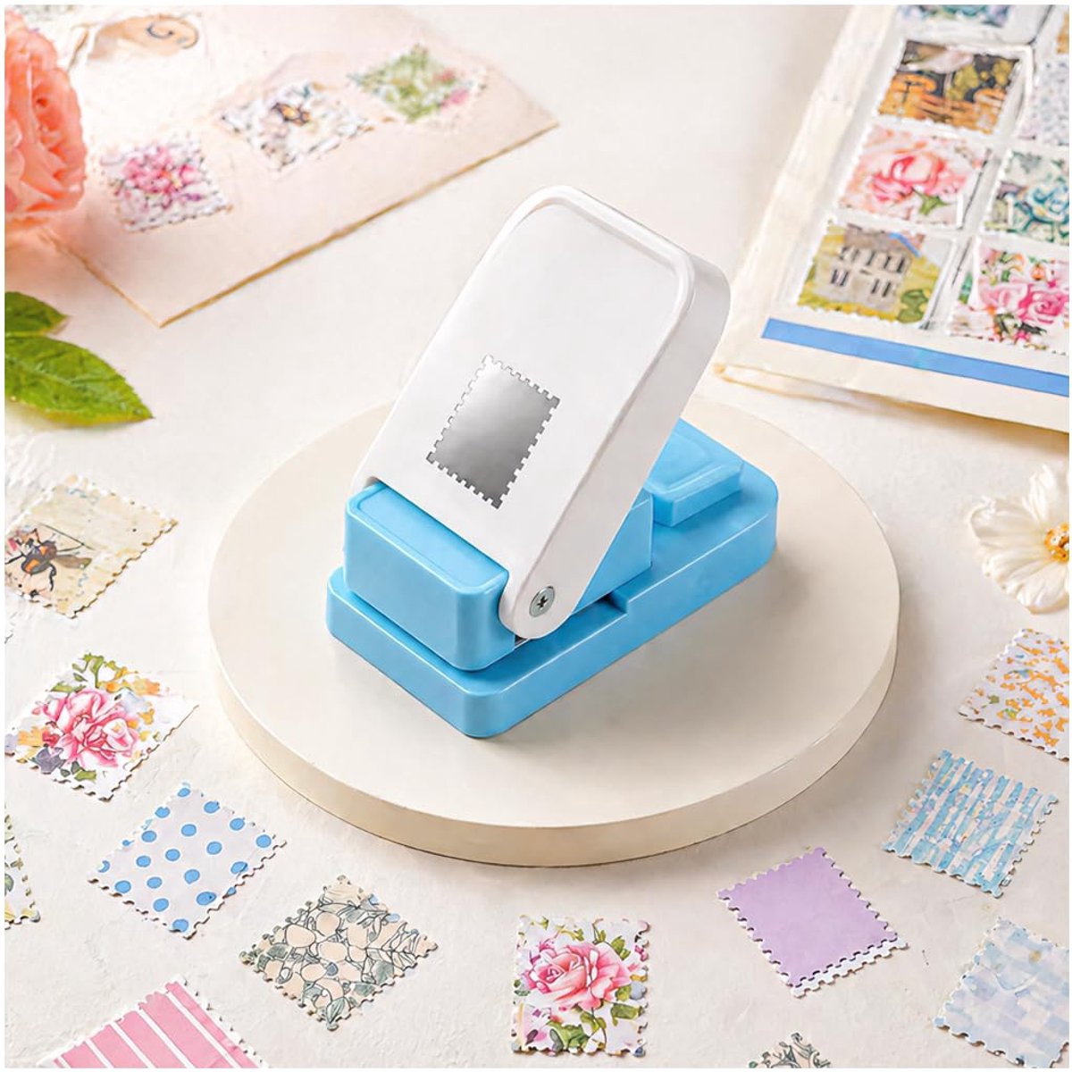 Puncher voor papier 2.5 x 2 cm - extra sterke perforator - snijdt tot 500 g/m² - eenvoudig in gebruik - SnelShoppen