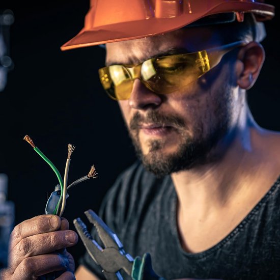 Isolatietape, dikte 0,18 mm, 17 mm x 6 m, rood, zwart, groen, moeilijk ontvlambaar, hoge bescherming, voor elektrische isolatie, reparatie en identificatie, gebruik binnen en buiten — afbeelding 4