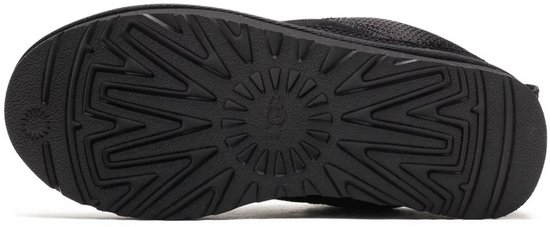 Zool van de zwarte UGG LO Lowmel sneaker, met UGG-logo en profiel.
