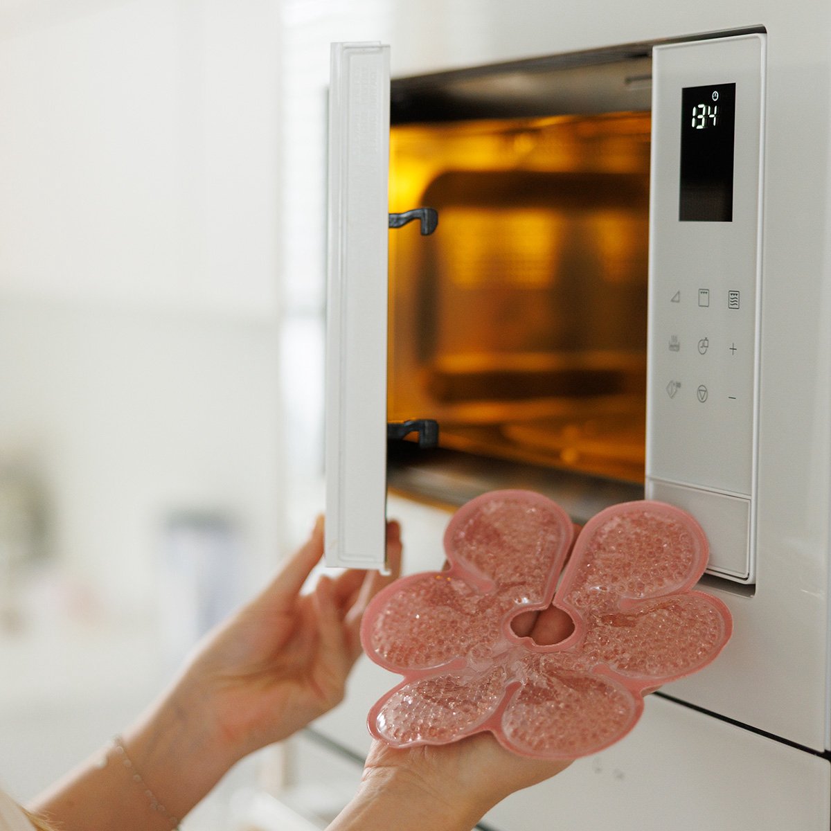 Babyono Gel Borstkompressen Hot & Cold – 2 Stuks – Warm & Koud Kompres voor Borstvoeding – Tegen Stuwing en Verstopte Melkkanaaltjes – Herbruikbaar — cadeau in Cadeau-ideeën - foto 5