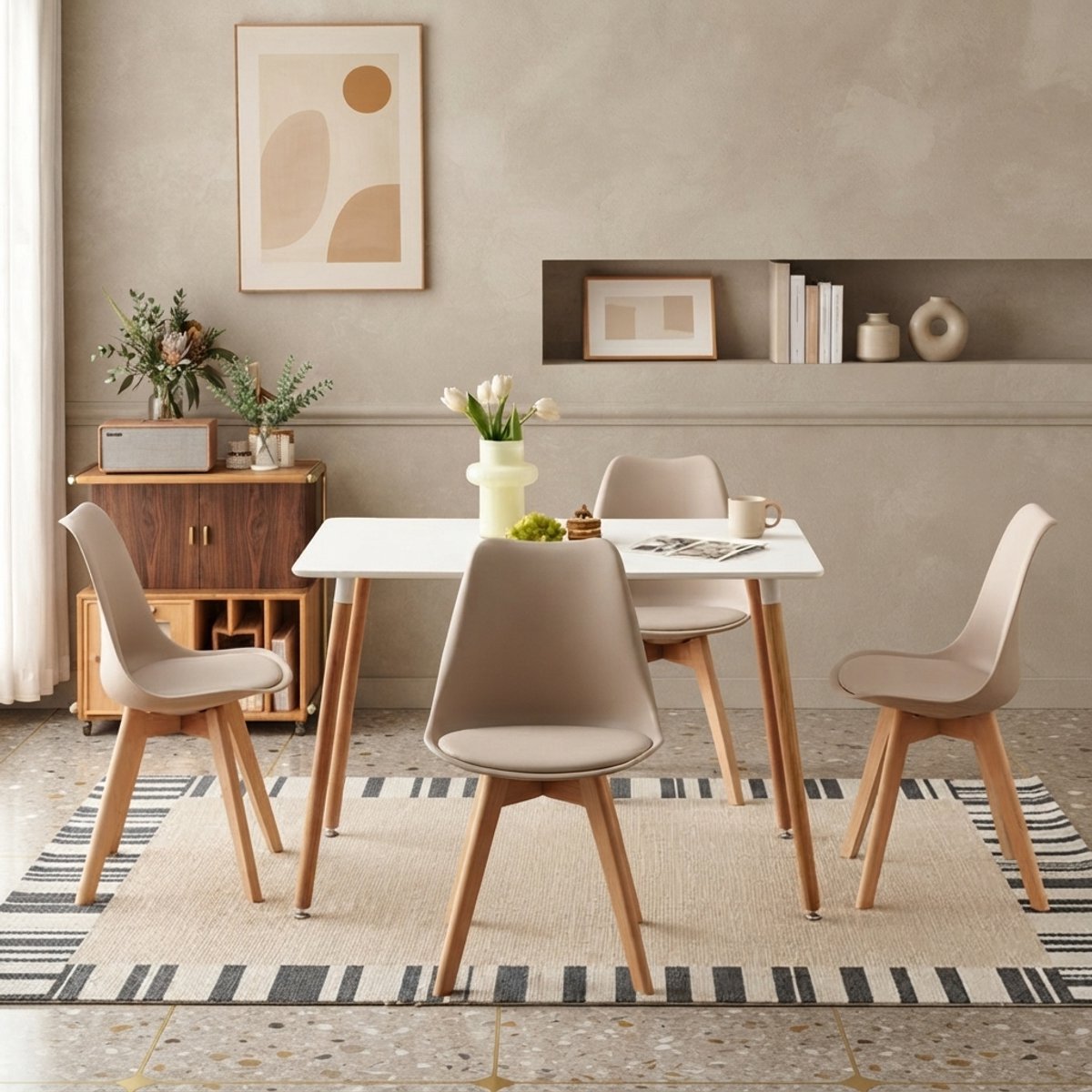 Scandinavische Eetkamerstoelen Set van 4 – Ergonomische Design Stoelen met PU-Leren Zitting & Massief Beukenhouten Poten – Retro Keukenstoelen, Bureaustoelen en Woonkamer Stoelen – Licht Kaki – NovihomeStore