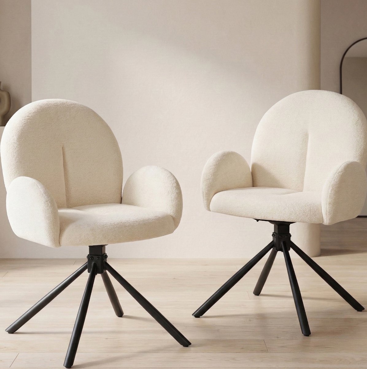 MIVRAY Eetkamerstoel 53,5 x 52 x 86,5 cm - Draaibaar Met Armleuningen - Set Van 2 Voor Eetkamer Woonkamer En Bureau - Stof En Metaal Crèmewit