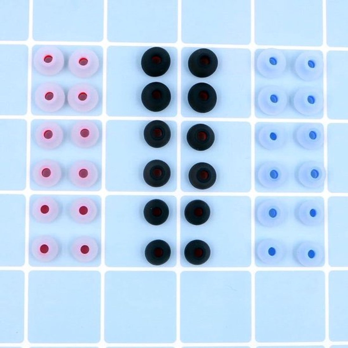 Vervangende Siliconen Oordopjes - Siliconen - Geluidsisolatie - 3 Kleuren en 3 Maten - Compatibel Met In-Ear Hoofdtelefoons - Geschikt Voor Oordopjes - Vervanging - Ruisisolatie - 36 Stuks.
