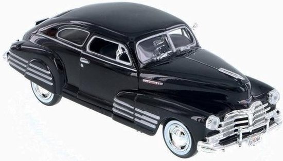 Conventie Lelie conjunctie Modelauto Chevrolet Aerosedan Fleetline 1948 zwart 1:24 - speelgoed auto  schaalmodel | bol.com