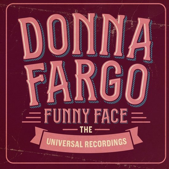 Albumhoes met de tekst "DONNA FARGO FUNNY FACE THE UNIVERSAL RECORDINGS" in roze letters met een blauwe omtrek.