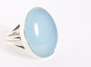 Grande bague ovale en argent avec calcédoine bleue - taille 18,5