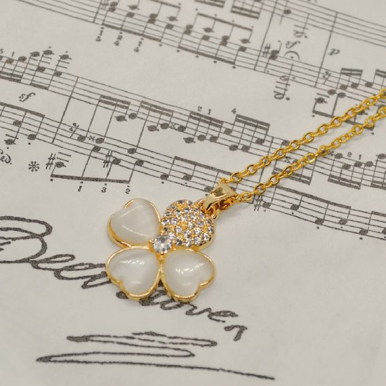 Halsketting met klaverblad met vier bladen, hartvormige sleutelbeenketting, openende halsband, sieraad