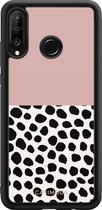 Casimoda® telefoonhoesje - Geschikt voor Huawei P30 Lite - Stippen roze - Zwart TPU hoesje - Backcover - Roze - Gestipt