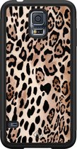 Casimoda® hoesje - Geschikt voor Samsung Galaxy S5 - Luipaard print bruin - Zwart TPU Backcover - Luipaardprint - Goudkleurig