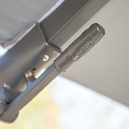 Garden Impressions Hawaii zweefparasol Ø350 cm carbon black / zwart met 90kg verrijdbare parasolvoet en parasolhoes